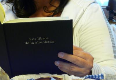Leyendo a Xos&eacute; A.Neira Cruz